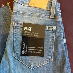 PAIGE Women's Classic Blue Ankle Jeans